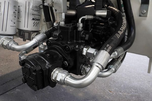 Closed-loop pumps