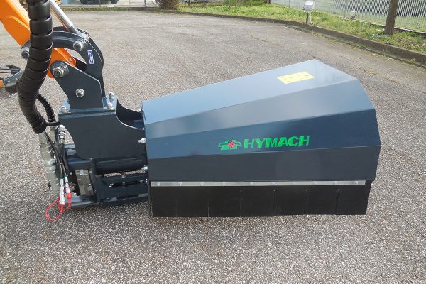 Ditch-cleaning machine, a machine with hydraulic arms designed for cleaning ditches, embankments, road shoulders, and slopes.