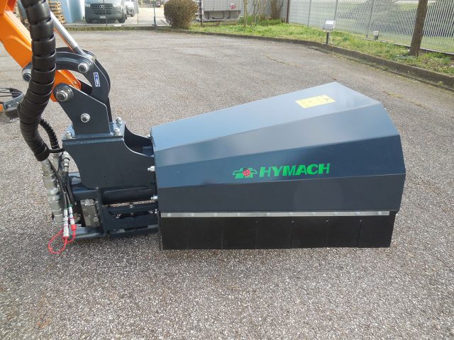 Ditch-cleaning machine, a machine with hydraulic arms designed for cleaning ditches, embankments, road shoulders, and slopes.