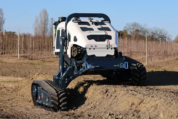 Hymach HERBHY 60Z Radio-Controlled Self-Propelled Tool Carrier Robot